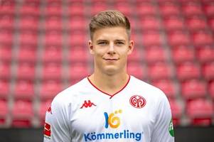 Kicker: FC Augsburg an Mainzer Torwart Dahmen interessiert